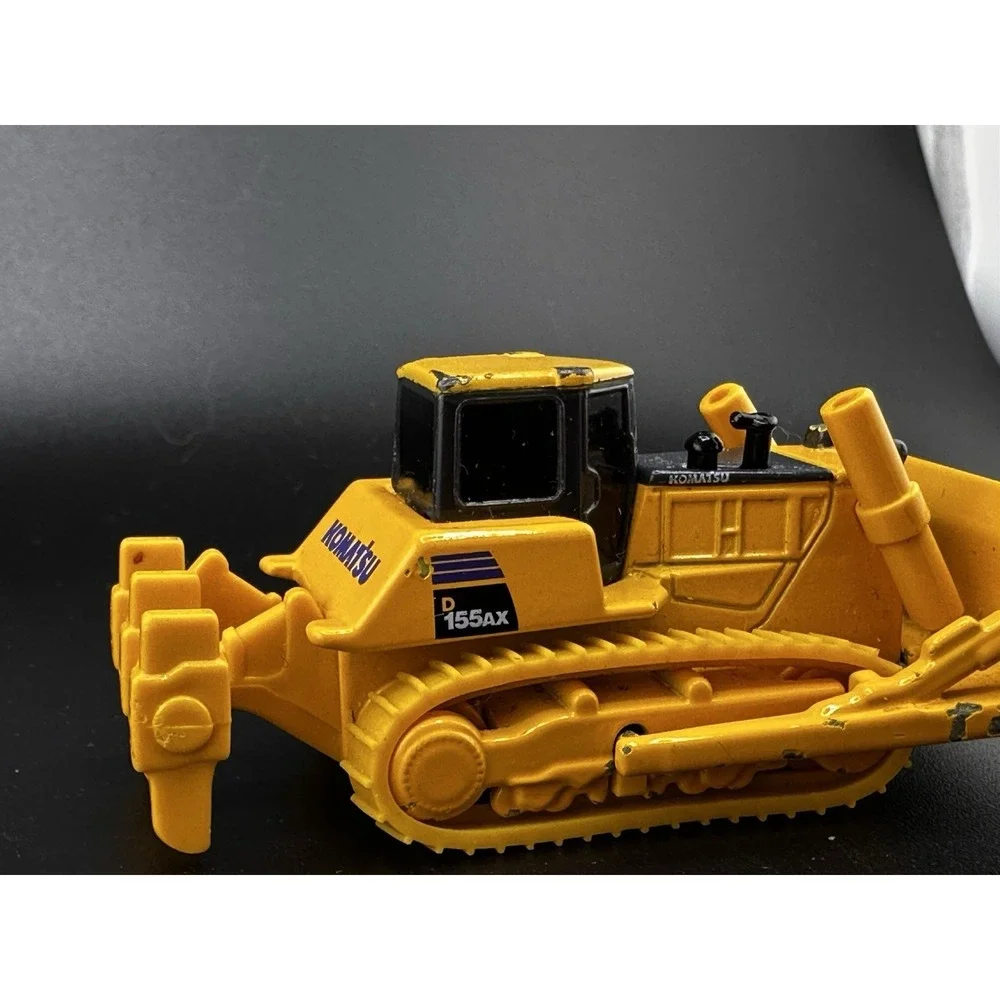 Tomica KOMATSU BULLDOZER D155AX-6 Tomy #56 1/109 Scale 2008 Metal Construction